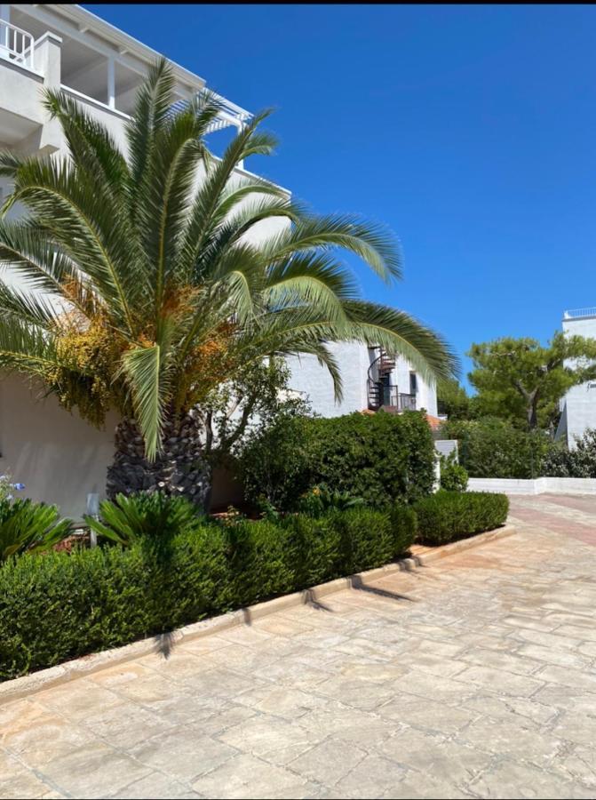 A Un Passo Dal Mare - Costa Ripagnola Villa Spiaggia di Conversano Exterior photo